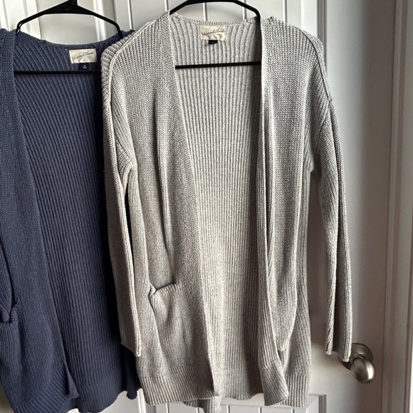 Cozy Women's Sweater Cardigan - Cream, Gray, Blue, and Coral - Picture 3 of 4